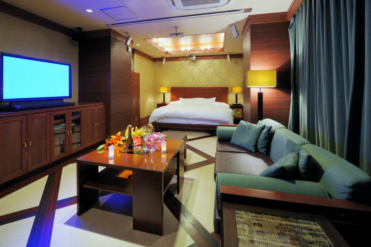 פוקואוקה Hotel Sol (Adults Only) מראה חיצוני תמונה